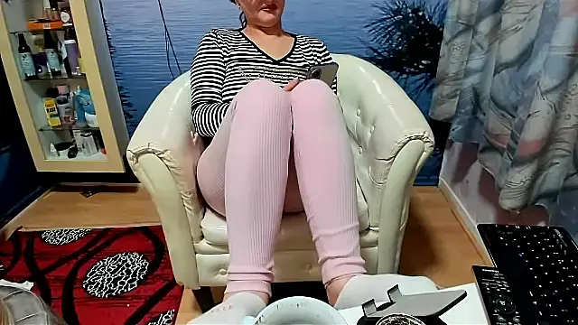 Mature4you44 online show from January 2025 10:45:01 AM