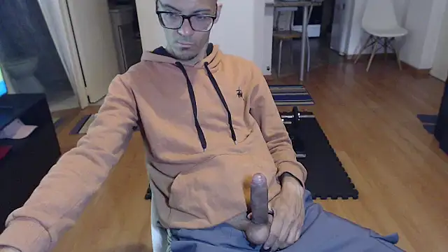 guachin hunk online show from September 2025 02:55:01 PM