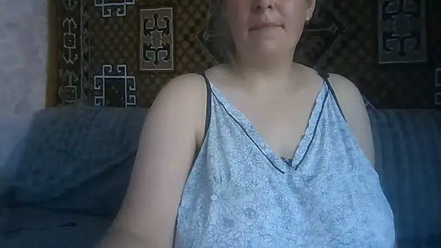 Snapshot of Diana_Britt chatting on July 2026 03:23:01 AM Diana Britt online show from July 2026 03:23:01 AM