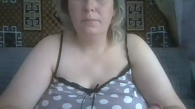 Snapshot of Diana_Britt chatting on July 2026 04:26:01 AM Diana Britt online show from July 2026 04:26:01 AM