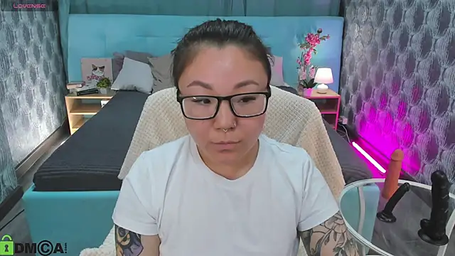 gentle muse online show from April 2026 12:11:02 AM