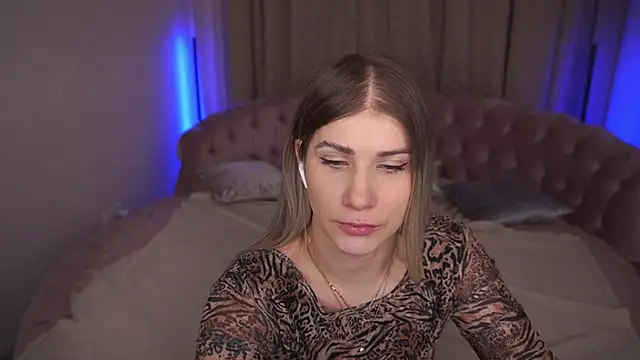 Snapshot of CassandraGood chatting on March 2025 02:46:01 AM CassandraGood online show from March 2025 02:46:01 AM