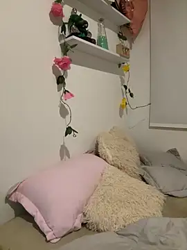 oriana zoeee online show from November 2025 12:20:02 AM