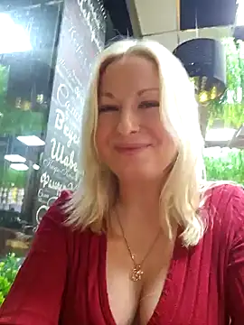 Arina smiles online show from January 2025 06:54:02 PM