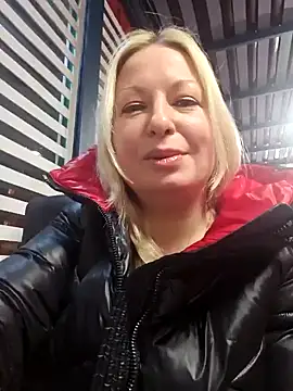 Arina smiles online show from January 2025 06:25:01 PM