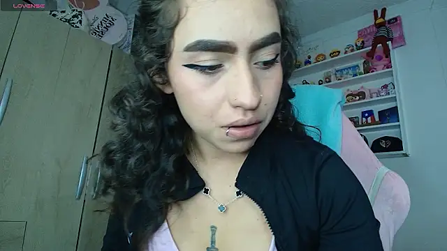 valenor  online show from January 2026 03:00:02 AM