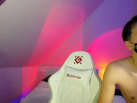 -Yummybabes- online show from December 2024 04:39:02 PM