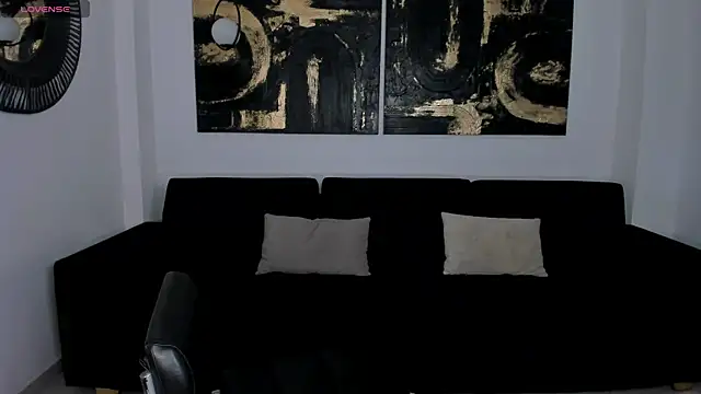 Snapshot of NinaMichelle chatting on May 2026 06:37:01 PM NinaMichelle online show from May 2026 06:37:01 PM