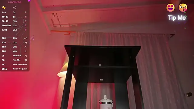 hot booty  online show from March 2025 05:00:02 AM