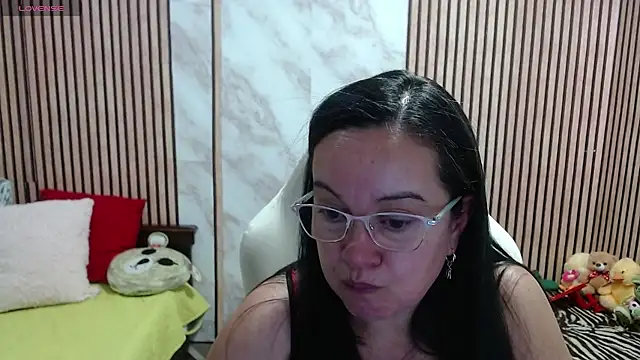 Snapshot of Sonialorens_ chatting on July 2026 10:08:02 PM Sonialorens online show from July 2026 10:08:02 PM
