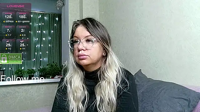 elven dreams  online show from December 2025 10:20:02 AM