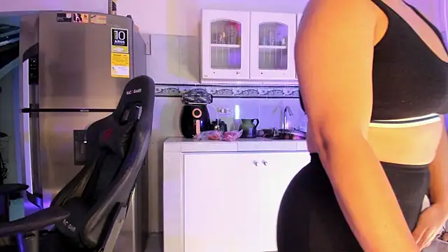 rikaking  online show from October 2025 11:49:02 PM