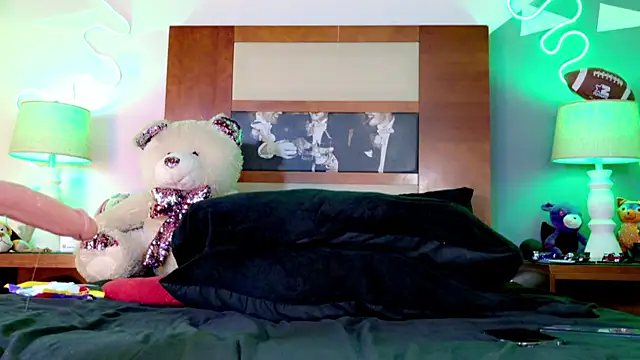 ashley 19xx online show from April 2026 09:54:01 AM