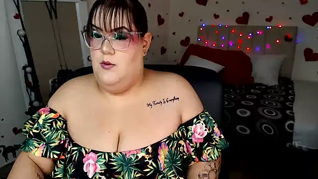 GiannaMorrys online show from June 2026 02:50:02 AM