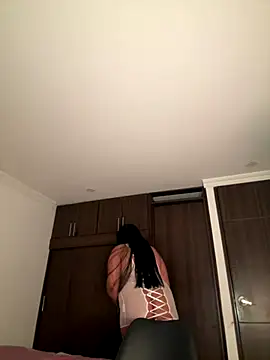 IamSashaLuv online show from December 2024 12:18:01 AM