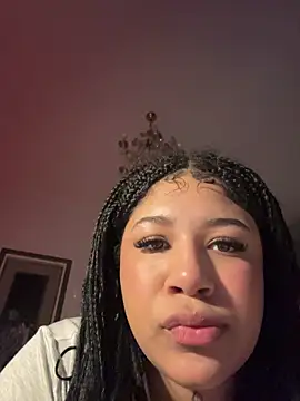 IamSashaLuv online show from April 2026 10:48:02 PM