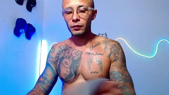 sebastian horny online show from January 2026 05:32:01 AM