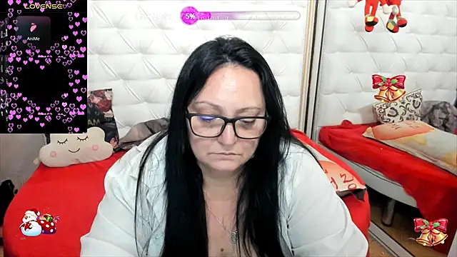 Snapshot of lady_lauren chatting on January 2025 08:24:01 AM lady lauren online show from January 2025 08:24:01 AM