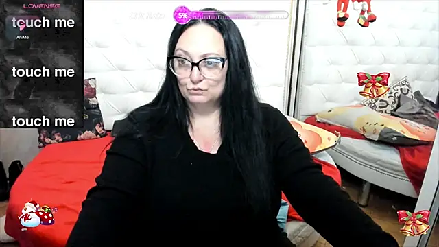 Snapshot of lady_lauren chatting on February 2025 05:25:01 AM lady lauren online show from February 2025 05:25:01 AM