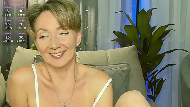 AkexandraFix online show from February 2025 06:20:02 PM