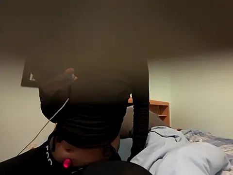 RylHoneyy online show from November 2025 03:31:02 AM