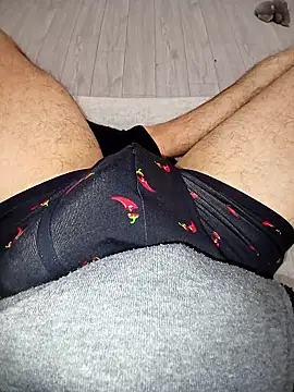 Snapshot of QuietBoy chatting on February 2026 03:52:02 PM QuietBoy online show from February 2026 03:52:02 PM