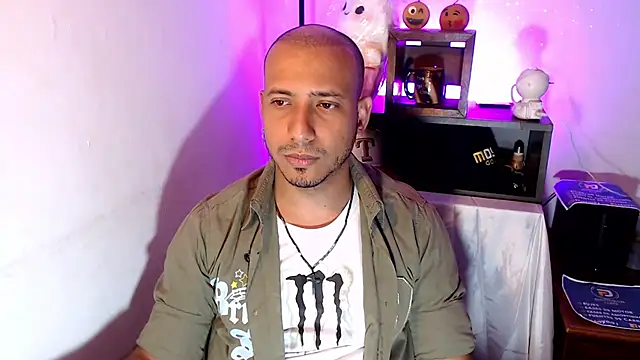 thommerxxx online show from June 2026 10:10:02 PM