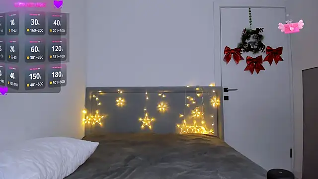 Snapshot of May_XX chatting on December 2024 03:27:02 AM May XX online show from December 2024 03:27:02 AM
