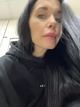 Snapshot of May_XX chatting on January 2025 10:41:02 AM May XX online show from January 2025 10:41:02 AM