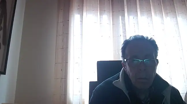 Snapshot of TonyComa chatting on December 2024 12:23:02 PM TonyComa online show from December 2024 12:23:02 PM