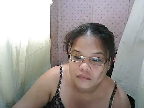 Snapshot of abiemayhottiey chatting on September 2025 12:04:01 AM abiemayhottiey online show from September 2025 12:04:01 AM
