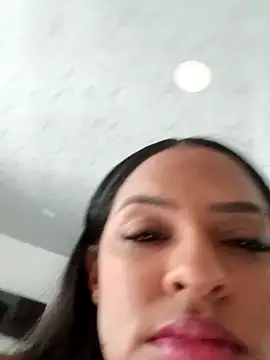 Snapshot of nashiira_ chatting on January 2026 09:57:01 PM nashiira online show from January 2026 09:57:01 PM