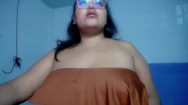 Snapshot of sirena_15 chatting on June 2026 12:16:01 AM sirena 15 online show from June 2026 12:16:01 AM