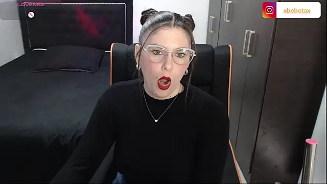 xxbbtaa online show from November 2025 09:04:01 PM