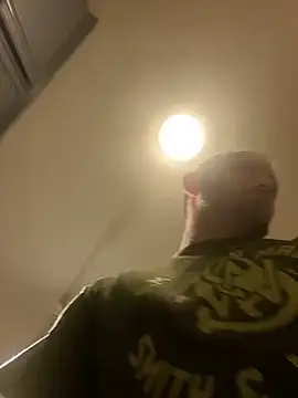 Snapshot of smokeymt420 chatting on January 2025 09:48:01 AM smokeymt420 online show from January 2025 09:48:01 AM