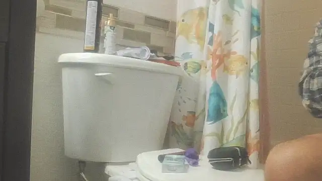 Yankeedave420 online show from October 2025 06:08:02 PM