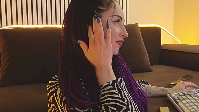 Snapshot of lily_conor chatting on March 2025 12:36:02 AM lily conor online show from March 2025 12:36:02 AM