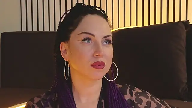 Snapshot of lily_conor chatting on March 2025 03:43:01 AM lily conor online show from March 2025 03:43:01 AM