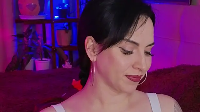 Snapshot of lily_conor chatting on November 2025 06:50:02 PM lily conor online show from November 2025 06:50:02 PM