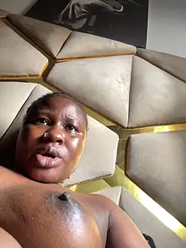 catty3232 online show from November 2025 12:18:01 PM