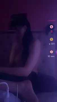 Flossy Vettie online show from October 2025 12:40:02 AM