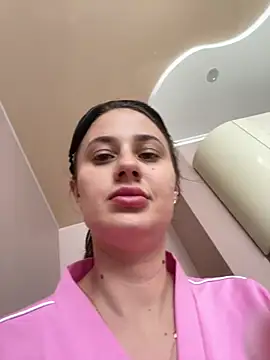 Snapshot of Flossy_Vettie chatting on July 2026 12:23:01 PM Flossy Vettie online show from July 2026 12:23:01 PM