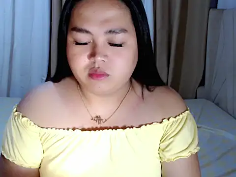 Snapshot of _Miss_Naughty_ chatting on June 2026 11:03:01 PM Miss Naughty online show from June 2026 11:03:01 PM