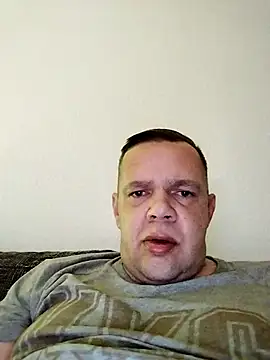 Snapshot of bigdicksperm83 chatting on November 2025 04:44:02 AM bigdicksperm83 online show from November 2025 04:44:02 AM