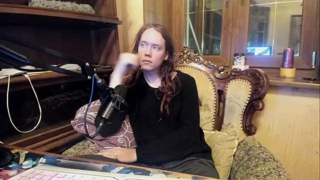 DavisKinky online show from March 2025 05:58:01 PM