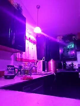 Snapshot of ScarletCallings420 chatting on February 2025 04:32:01 PM ScarletCallings420 online show from February 2025 04:32:01 PM