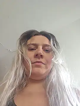 Snapshot of ScarletCallings420 chatting on June 2026 11:47:01 PM ScarletCallings420 online show from June 2026 11:47:01 PM