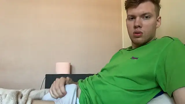 sexybooii6968 online show from September 2025 09:00:01 AM