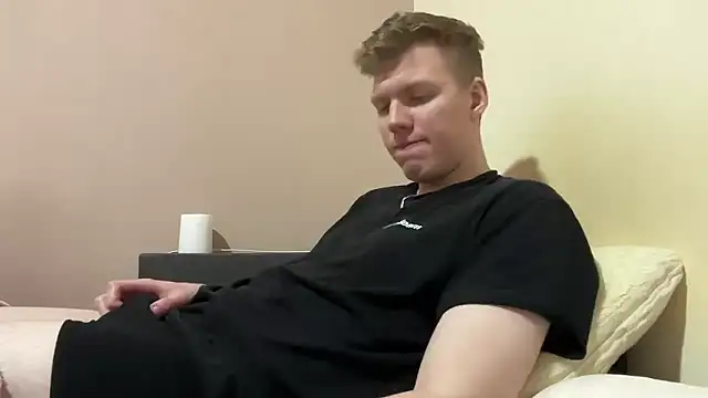 sexybooii6968 online show from January 2026 05:40:01 PM