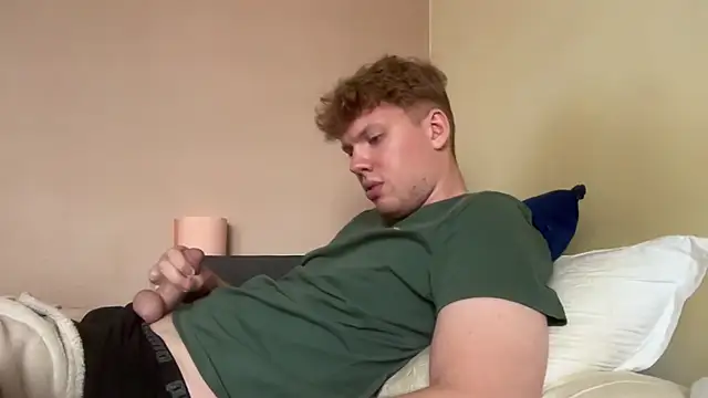 Snapshot of sexybooii6968 chatting on July 2026 02:32:01 PM sexybooii6968 online show from July 2026 02:32:01 PM